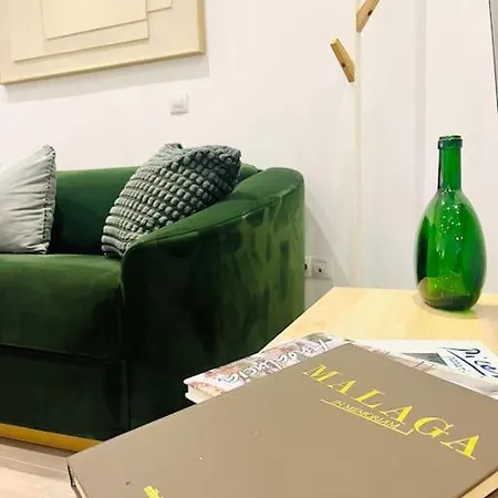 Apartamento New Luxurious Studio With Patio/center Málaga